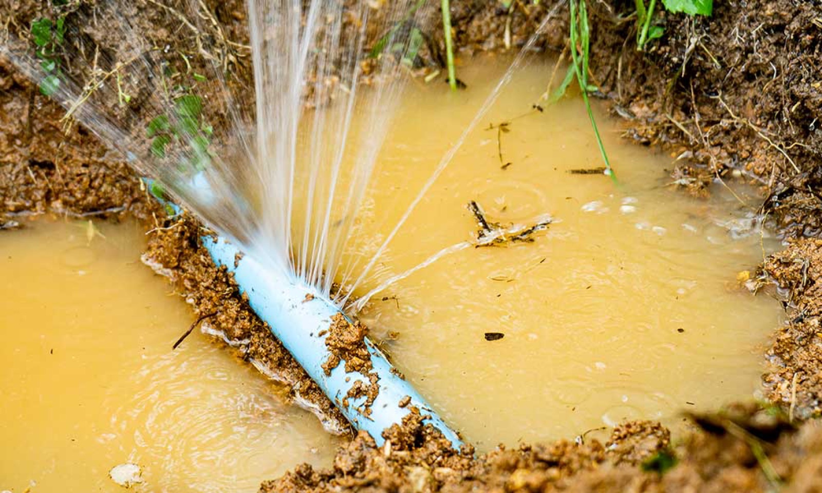Broken pipe emergency repair in Round Rock, TX